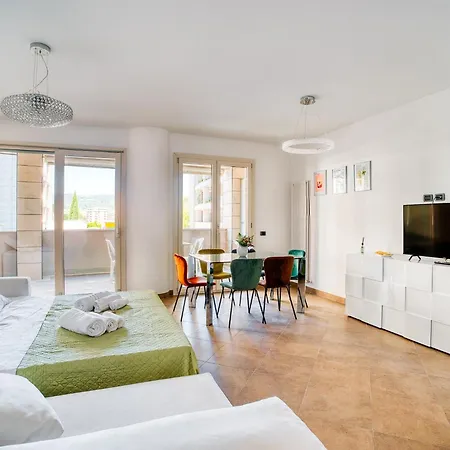 Appartamento Luxury Oikos - With Parking *